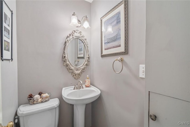 200 Halton Rd, Dewitt, NY 13224 - bathroom with toilet