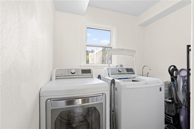 5 Tudor Dr, Owego, NY 13760 - washroom featuring independent washer and dryer