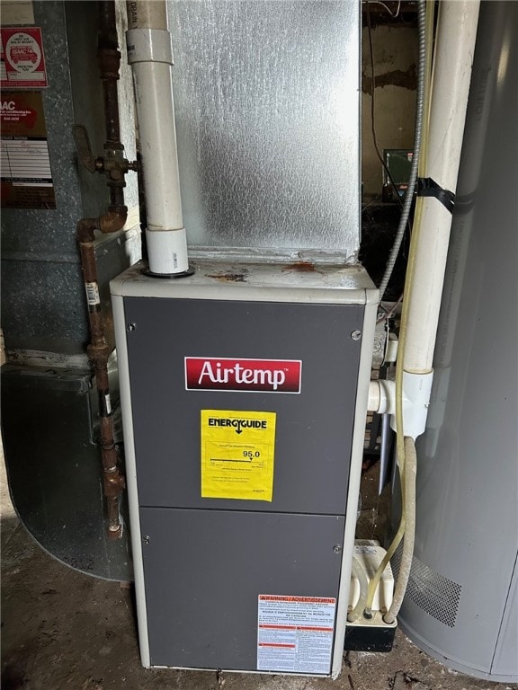 472 Seneca Rd, Irondequoit, NY 14622 - utilities featuring heating unit