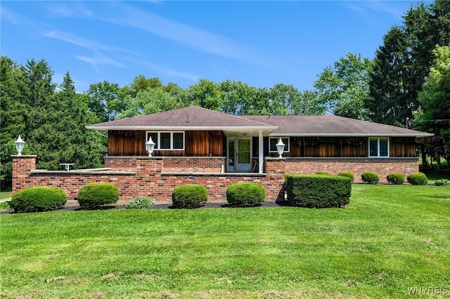 5007 Meyers Hill Rd, Lewiston, NY 14132 - photo 1