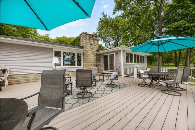 4969 Walnut Cove Dr, Canandaigua Town, NY 14424 - deck with outdoor dining area