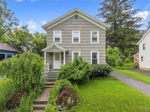 17 Burr St, Cazenovia, NY 13035 - view of front of home with a front yard