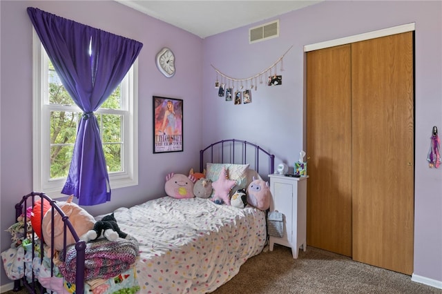111 Farrell Road Ext, Henrietta, NY 14586 - bedroom featuring carpet flooring