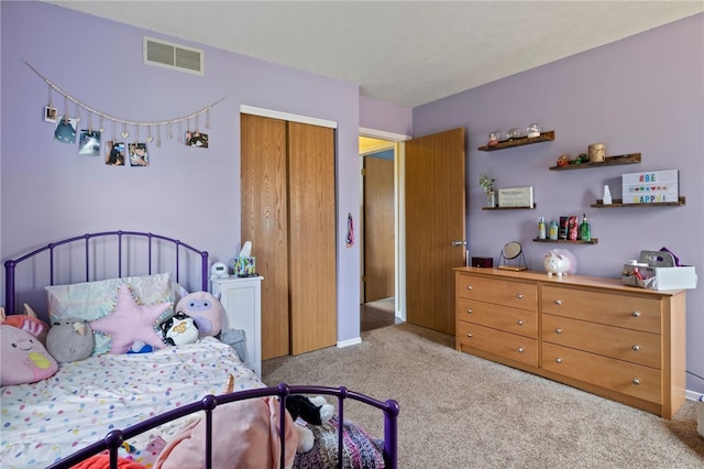 111 Farrell Road Ext, Henrietta, NY 14586 - bedroom with carpet flooring and a closet