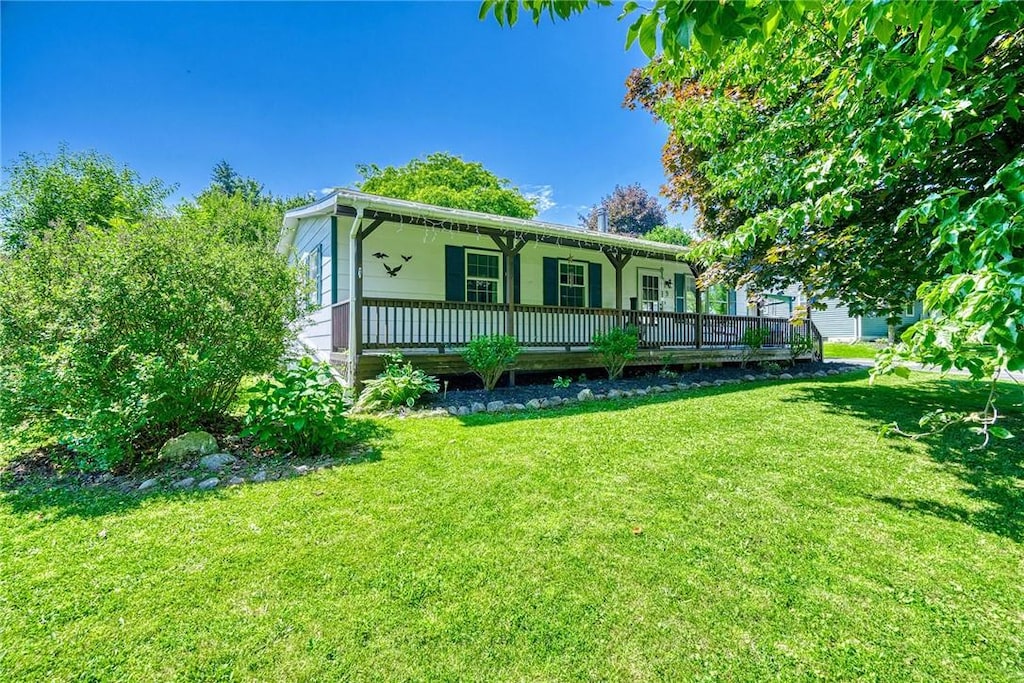 9 Douglas Dr, Canandaigua City, NY 14424 - photo 1