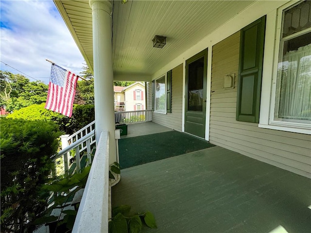 80 E Main St, Leroy, NY 14482 - view of covered porch