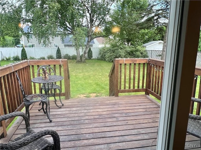 206 Wembridge Dr, Dewitt, NY 13057 - wooden deck with a fenced backyard