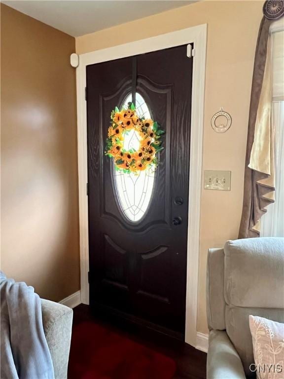 206 Wembridge Dr, Dewitt, NY 13057 - foyer entrance with baseboards