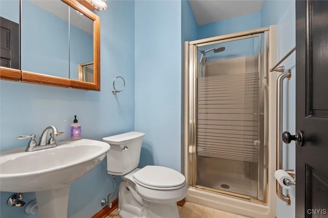 124 Morgan Ln, Oneida, NY 13421 - bathroom featuring a shower stall