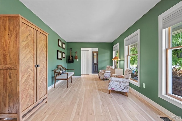 124 Morgan Ln, Oneida, NY 13421 - living area featuring light wood-style flooring