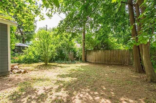1085 Garson Ave, Rochester, NY 14609 - view of yard