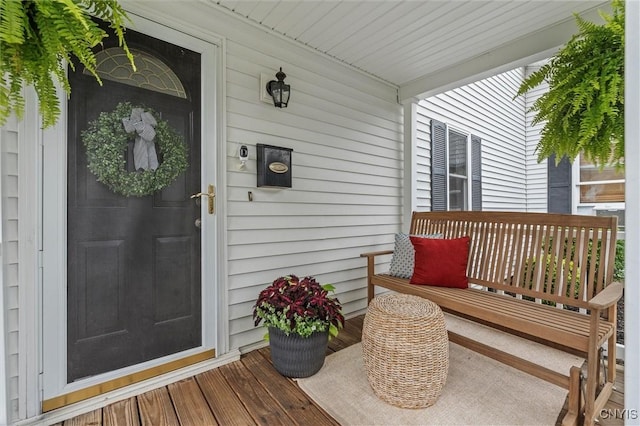 37 Augustus St, Auburn, NY 13021 - view of wooden porch