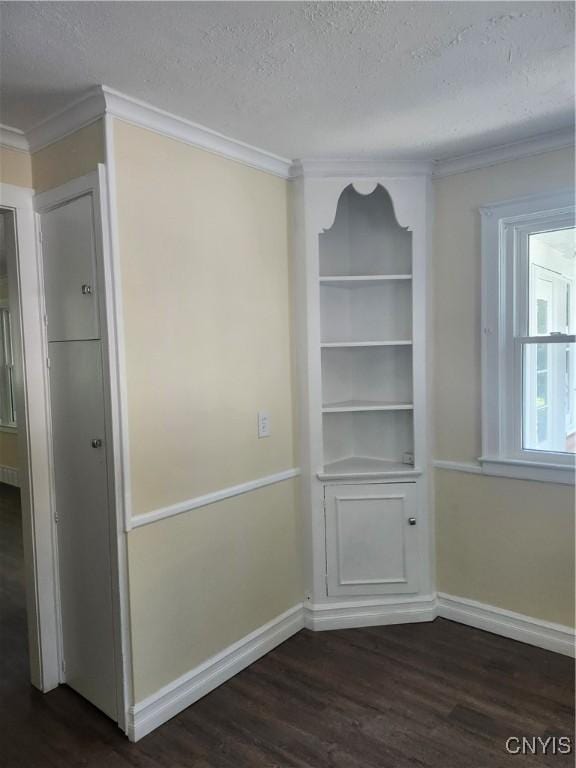 127 Austin Ave, Syracuse, NY 13207 - view of closet