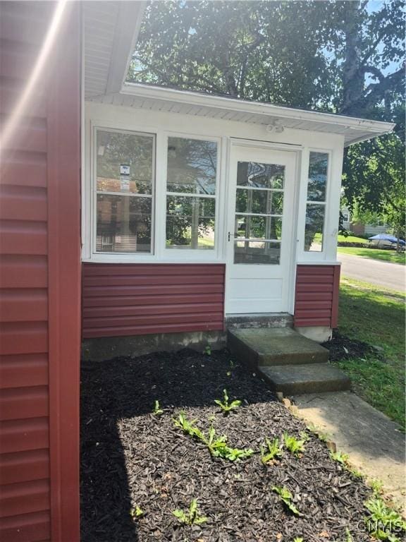 127 Austin Ave, Syracuse, NY 13207 - view of property exterior with entry steps