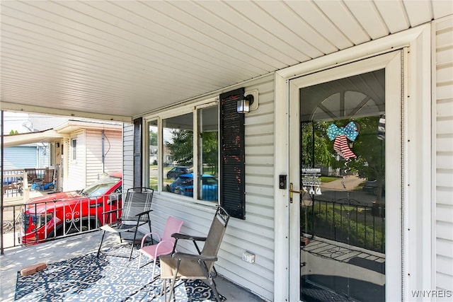 101 Barnsdale Ave, West Seneca, NY 14224 - view of wooden porch