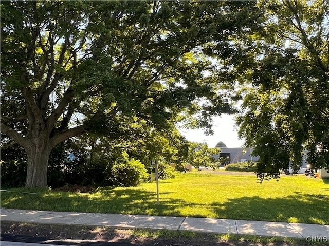 121 N 1st St, Fulton, NY 13069
