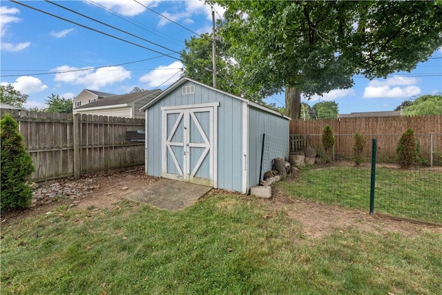 99 Dorian Ln, Greece, NY 14626 - view of shed featuring a fenced backyard