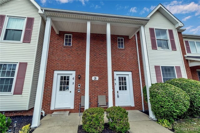 3 Keph Dr Unit 3, Amherst, NY 14228 - townhome / multi-family property featuring brick siding