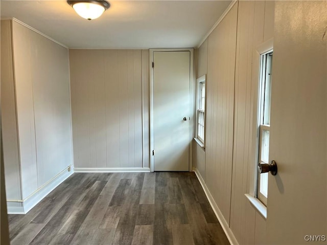 152 W Cayuga St, Oswego, NY 13126 - unfurnished room featuring dark wood finished floors and baseboards