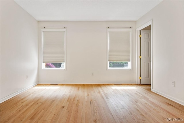 25 Caspian Ct, Amherst, NY 14228 - empty room with light wood-style flooring and baseboards