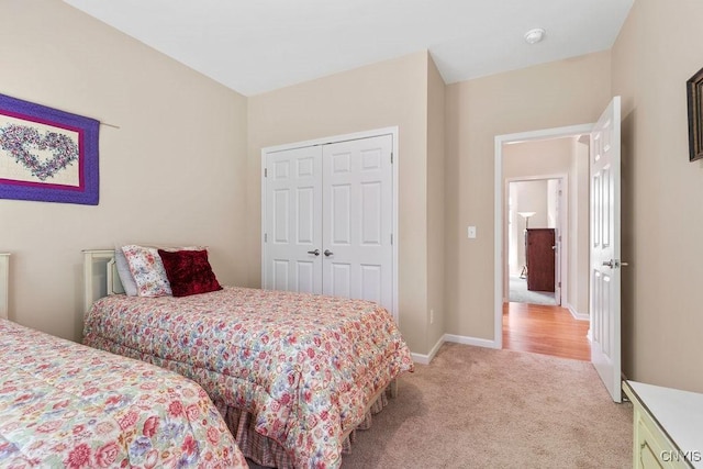 8449 Newbury Pl, Clay, NY 13041 - bedroom featuring light colored carpet and a closet
