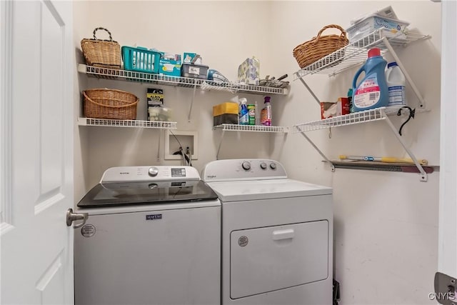 115 Shire Way, Camillus, NY 13031 - washroom with washer and clothes dryer