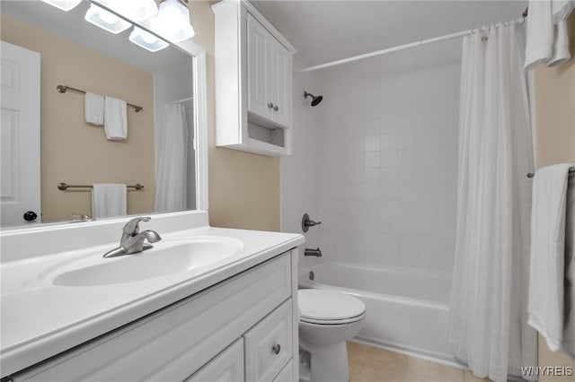 150 S Union Rd Unit 123, Amherst, NY 14221 - full bath featuring vanity, shower / tub combo with curtain, and tile patterned flooring