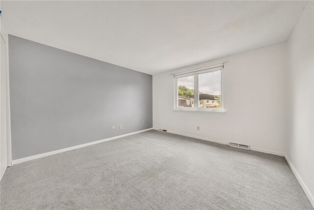 35 Stoneledge, Amherst, NY 14221 - empty room with carpet flooring and baseboards