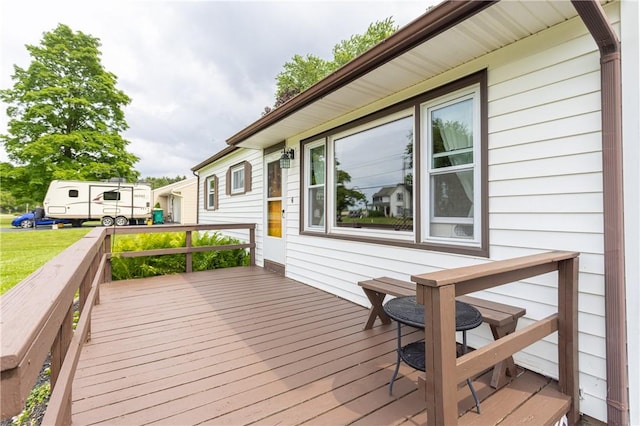 183 Castle Rd, Henrietta, NY 14623 - view of deck
