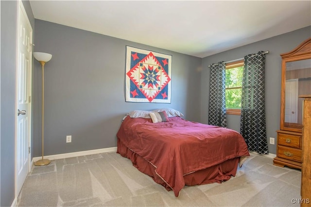 4043 Libra Ln, Clay, NY 13090 - carpeted bedroom featuring baseboards