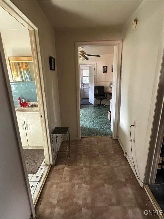 717 Wolf St, Syracuse, NY 13208 - photo 4