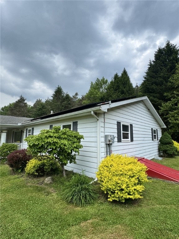 1041 Rte 44, Shinglehouse, PA 16748 - view of side of property featuring a yard