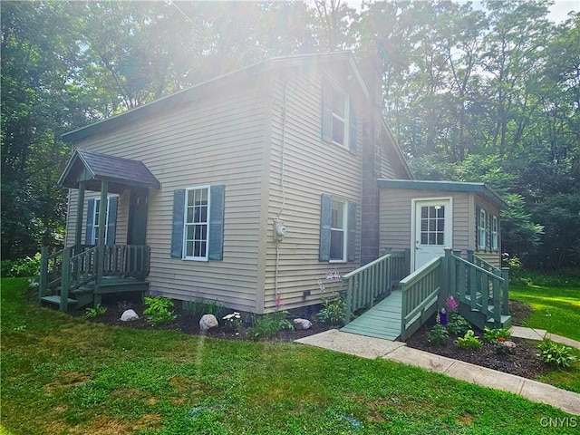 147 N St, Constantia, NY 13042 - view of front of home with a front lawn
