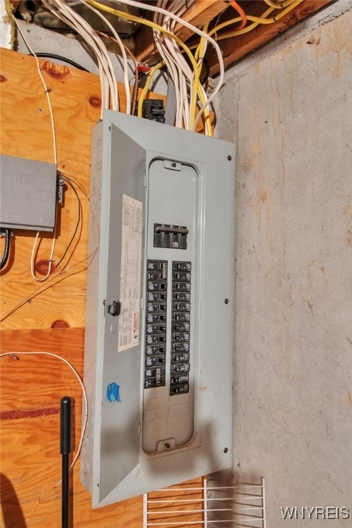 21 Towne Square Dr, Lancaster, NY 14086 - utility room featuring electric panel