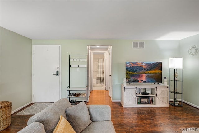 135 Charter Oaks Dr Unit 1, Amherst, NY 14228 - living area featuring wood finished floors