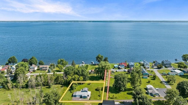 8953 Bushnell Shore Rd, Sullivan, NY 13037 - aerial perspective of suburban area with property boundaries highlighted and a large body of water