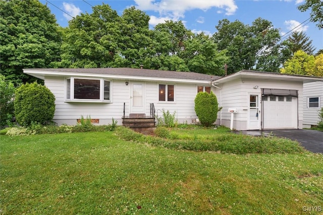 178 Wainwright Ave, Syracuse, NY 13208 - ranch-style home featuring an attached garage, driveway, and a front lawn