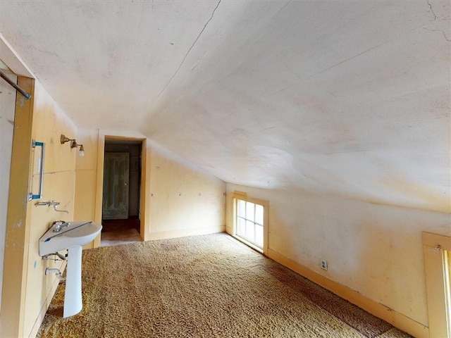 11139 S Lake Rd, Pavilion, NY 14525 - bonus room featuring lofted ceiling and carpet floors