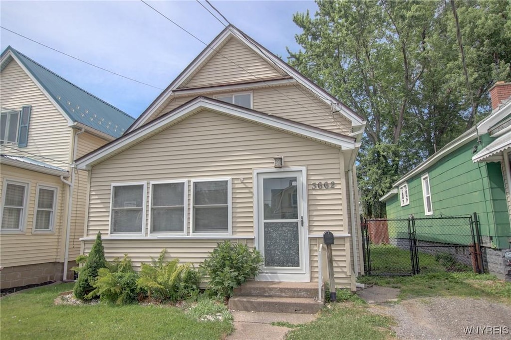 3662 7th St, Hamburg, NY 14219 - photo 1