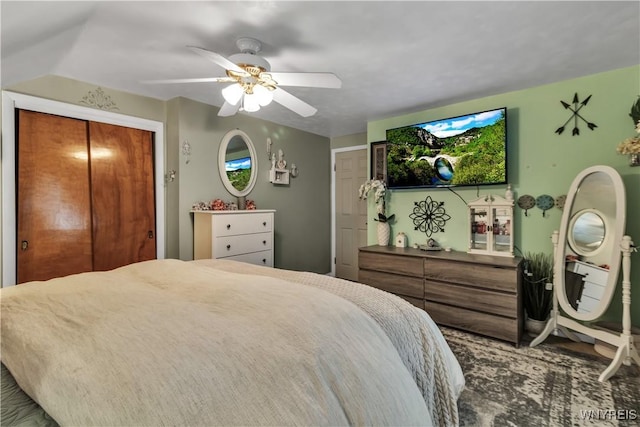 204 French Lea Rd, West Seneca, NY 14224 - bedroom featuring a ceiling fan and a closet