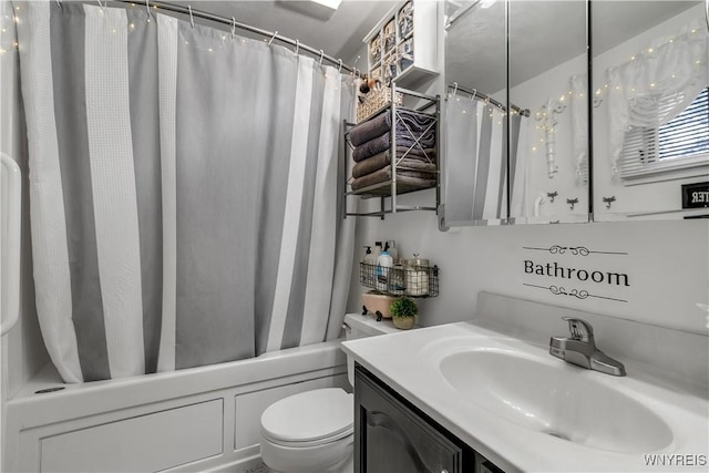 204 French Lea Rd, West Seneca, NY 14224 - bathroom featuring vanity and shower / tub combo