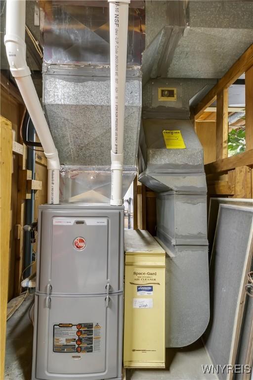 204 French Lea Rd, West Seneca, NY 14224 - view of utility room