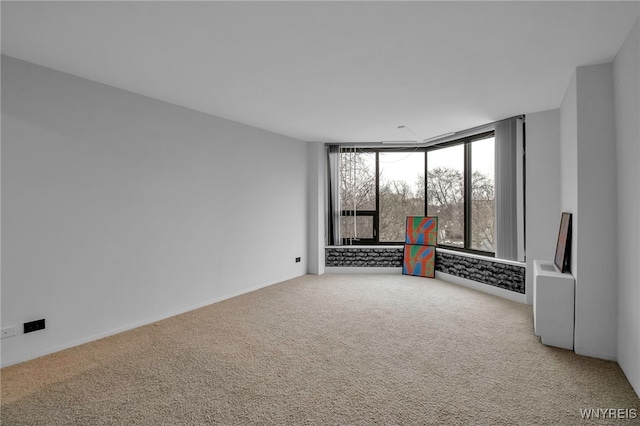 849 Delaware Ave Unit 404, Buffalo, NY 14209 - view of carpeted empty room