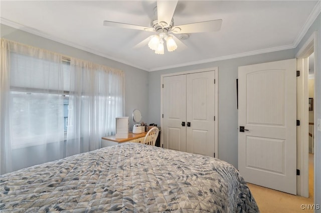 7619 Pico Ln, Lysander, NY 13027 - bedroom featuring crown molding, a closet, light carpet, and ceiling fan