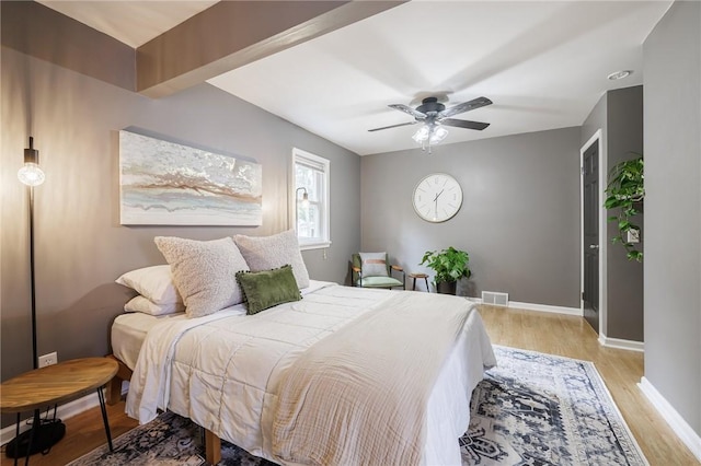 263 Volk Rd, Webster, NY 14580 - bedroom with light wood-style floors and a ceiling fan