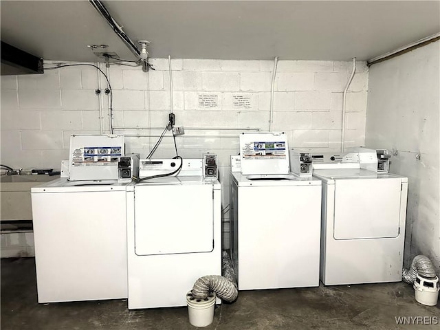 1330 Maple Rd Unit 4, Amherst, NY 14221 - community laundry featuring washing machine and dryer