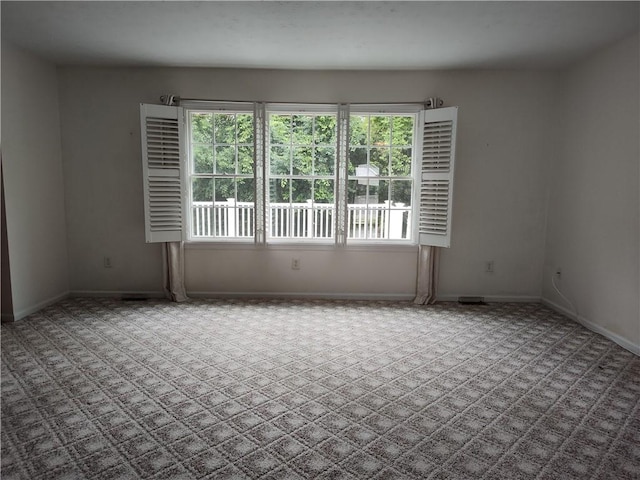 112 Stewart Pl, Canandaigua City, NY 14424 - photo 11