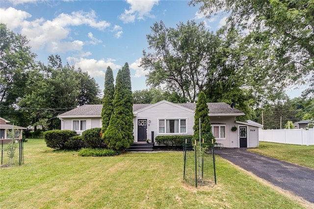 569 Marsh Rd, Pittsford, NY 14534 - view of front of property with driveway