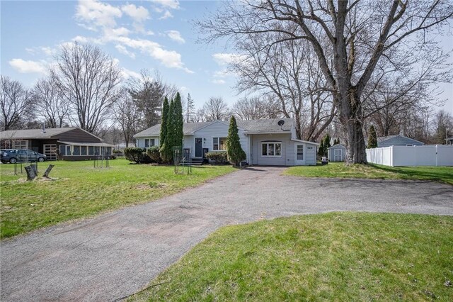 569 Marsh Rd, Pittsford, NY 14534 - photo 14