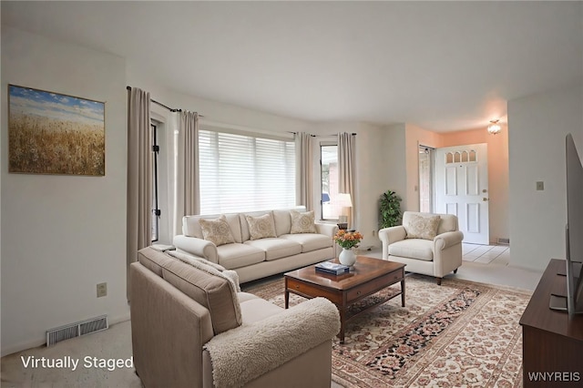 100 W Maplemere Rd, Amherst, NY 14221 - view of living room